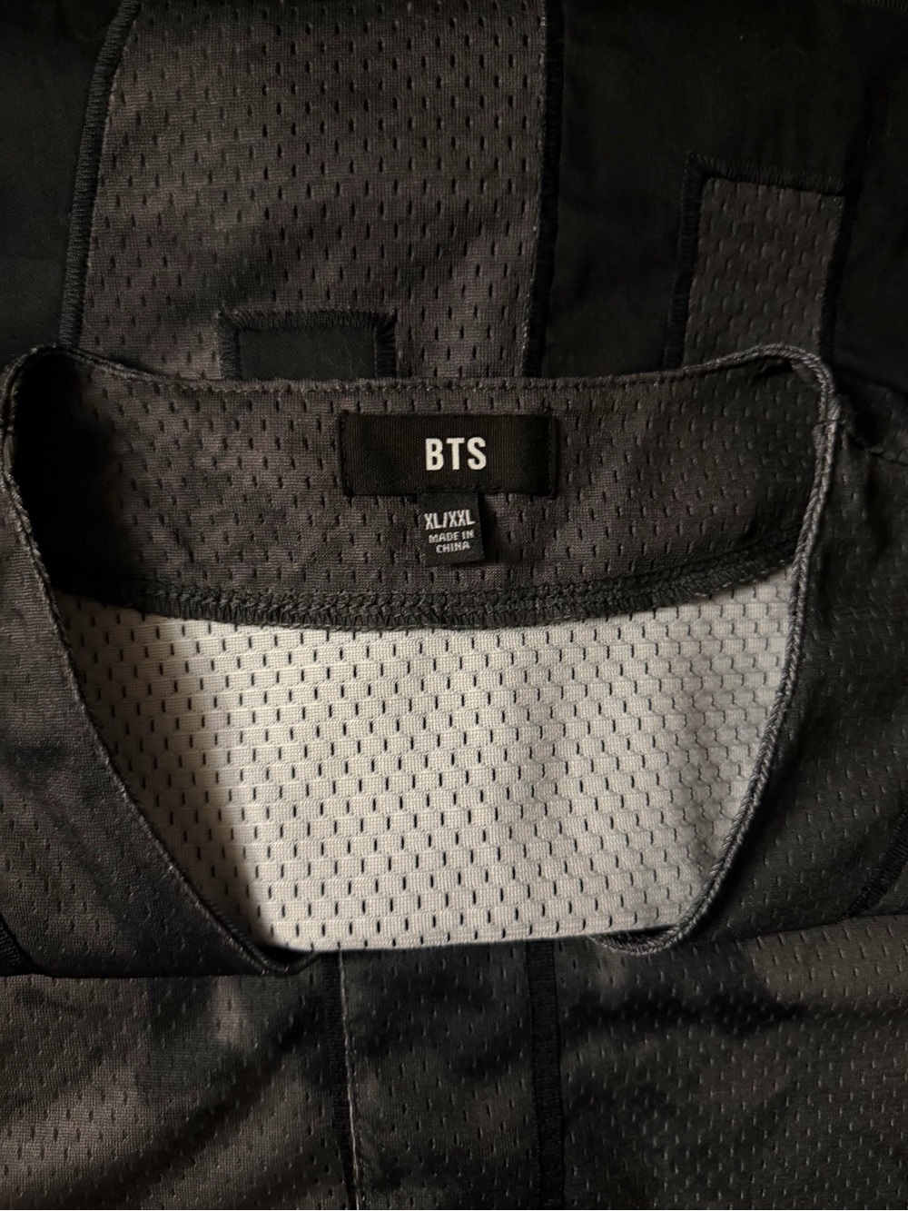 Official BTS Jungkook 97 ARIRANG World Tour Jersey - Picture 4 of 4